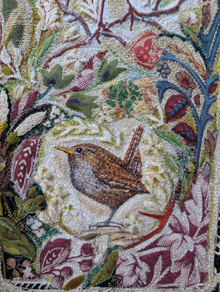Wren and Blackbird- Textile embroidery hanging - Image 4