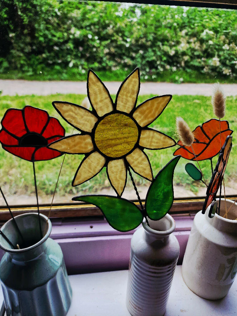 Yellow Sunflower Glass Flower Stem - Image 4